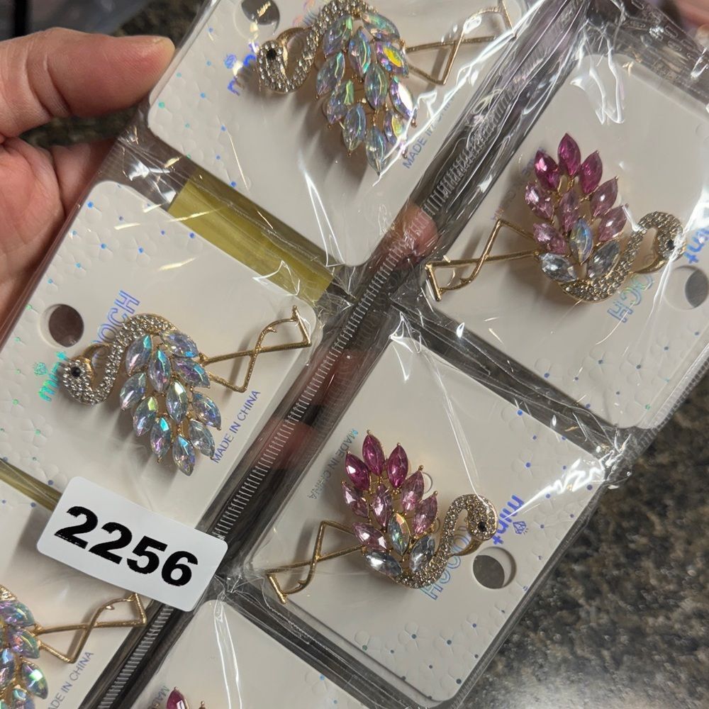 2256 Matt Fun Items Live Auction Listing Only